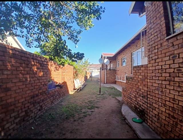 2 BEDROOM HOUSE FOR SALE IN ELSBURG